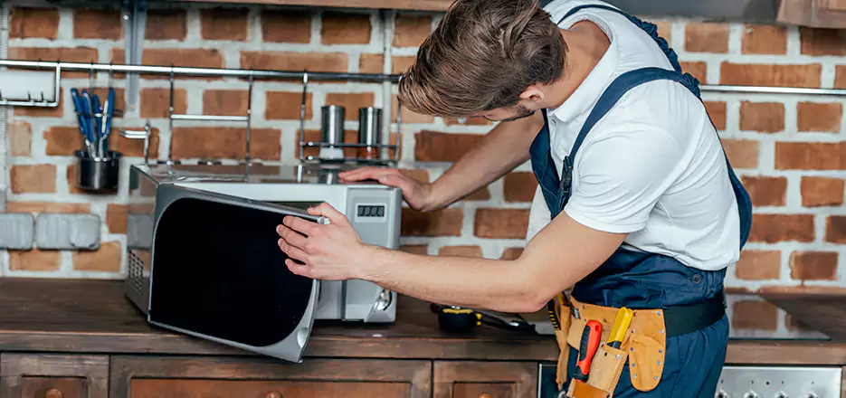 In-Home Microwave Repair in Torrington