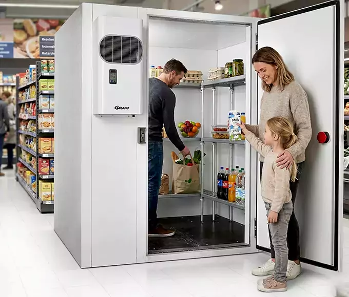 Why Torrington Business Owners and Choose Torrington Appliance Pro for Walk-In Refrigerator Repair?
